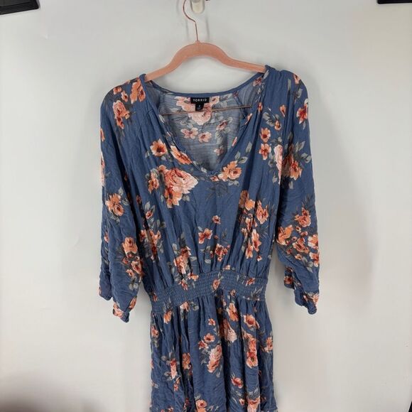 Torrid blue Sundress with peach flowers V-Neck and half Sleeves women’s 3 - Picture 2 of 7